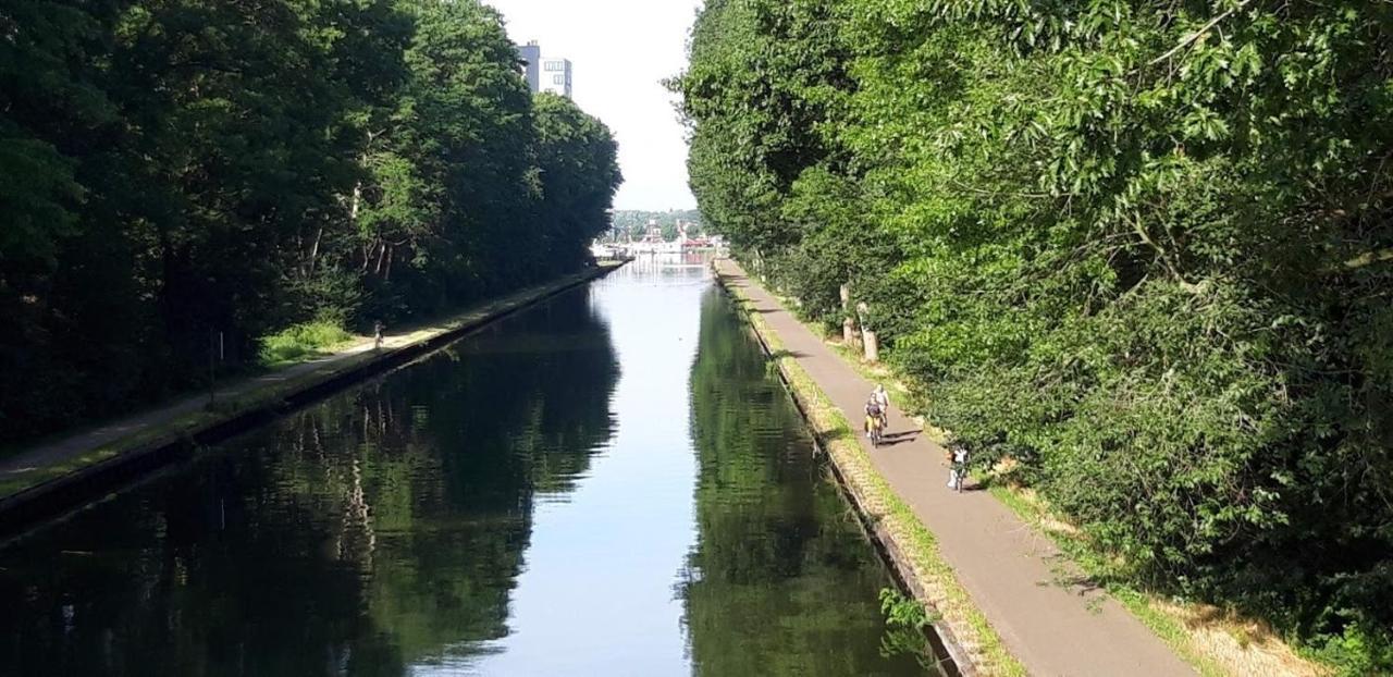 B&B Bon-Bon 'Nuit' Turnhout Bagian luar foto